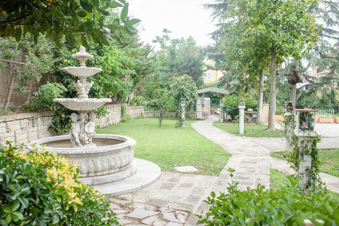 Spa B&B Roma D'Autore Il Nido D'Amore Екстер'єр фото